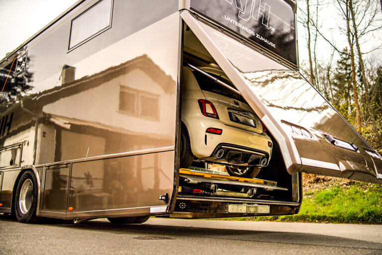 552AD2F5-6B4E-472E-B6CC-0E9147F1118A-768×512