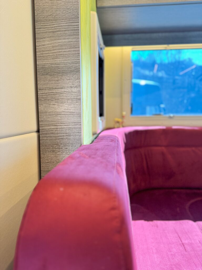 IMG_3979_b-768×1024