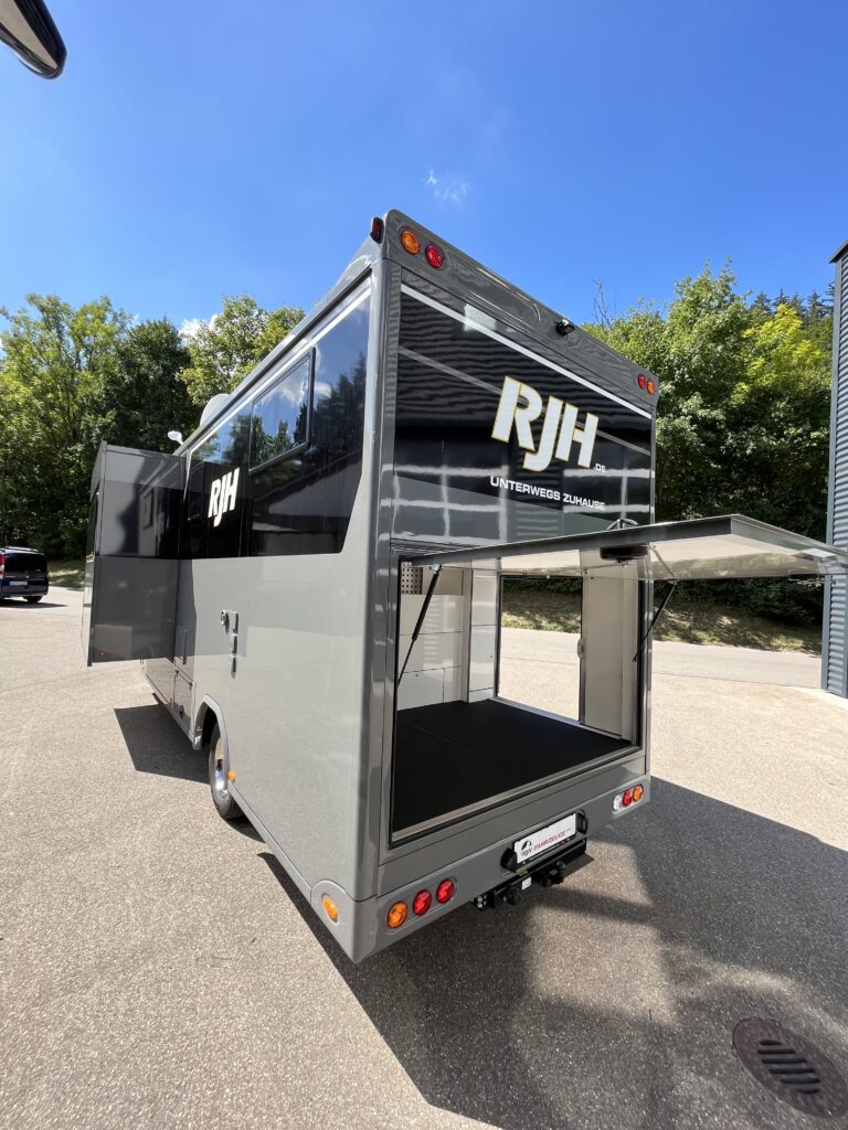 IMG_9917-768×1024 (1)